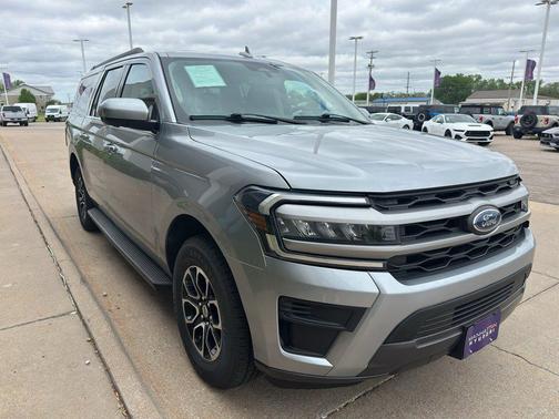 ICONIC SILVER METALLIC 2024 Ford Expedition Max XLT