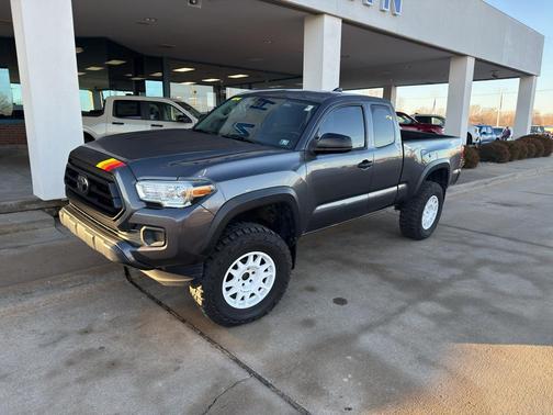 2020 Toyota Tacoma SR
