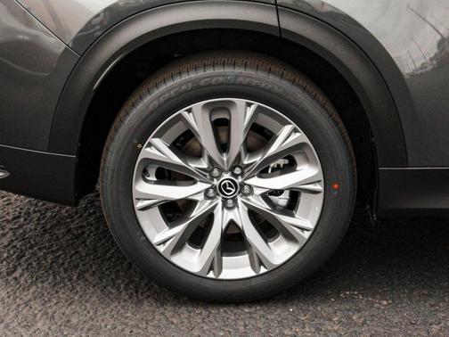 Machine Gray Metallic 2026 Mazda CX-90 3.3 Turbo Preferred