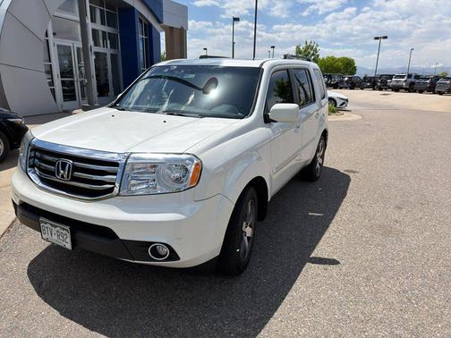 White Diamond Pearl 2012 Honda Pilot Touring