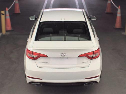 Quartz White Pearl 2016 Hyundai SONATA Sport