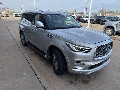 2018 INFINITI QX80 Base