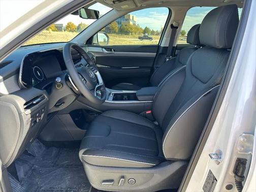 2025 Hyundai PALISADE SEL Premium