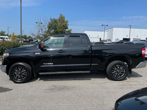 2019 Toyota Tundra SR5