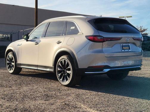 2025 Mazda CX-90 PHEV Premium Plus