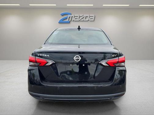 2021 Nissan Versa 1.6 SV