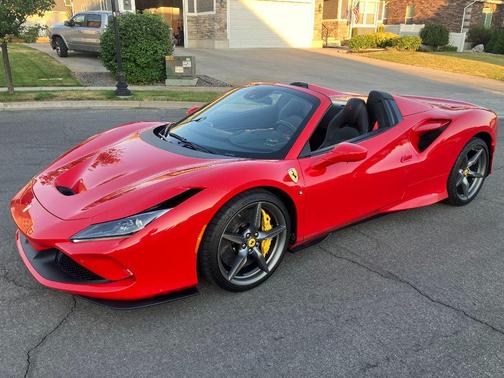 2023 Ferrari F8 Spider Base