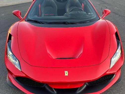 2023 Ferrari F8 Spider Base