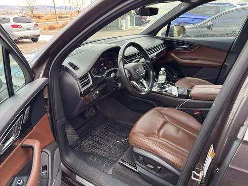 2017 Audi Q7 3.0T Prestige