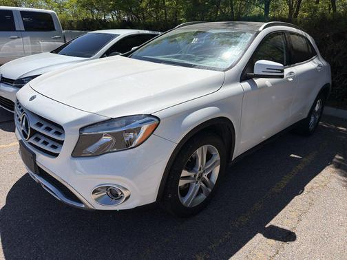 Polar White 2019 Mercedes-Benz GLA 250 4MATIC