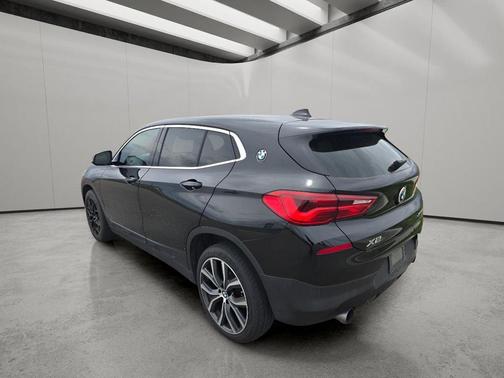 Black Sapphire Metallic 2018 BMW X2 xDrive28i