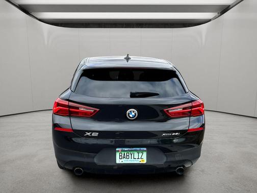 Black Sapphire Metallic 2018 BMW X2 xDrive28i