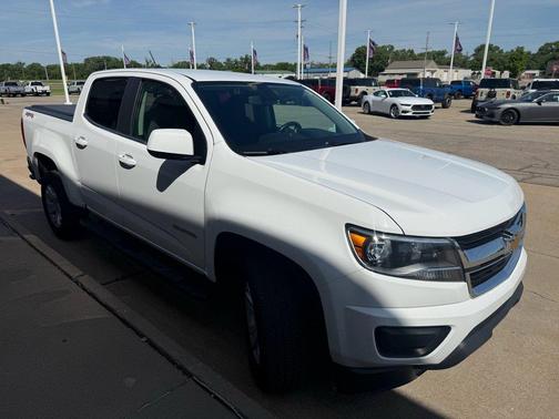 Summit White 2019 Chevrolet Colorado LT