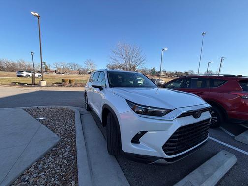 2024 Toyota Grand Highlander Limited