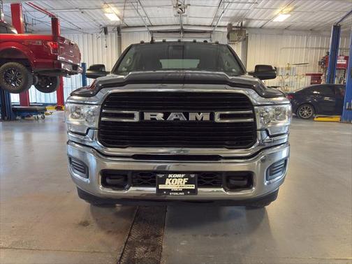 2019 RAM 3500 Big Horn Crew Cab 4x4 8' Box