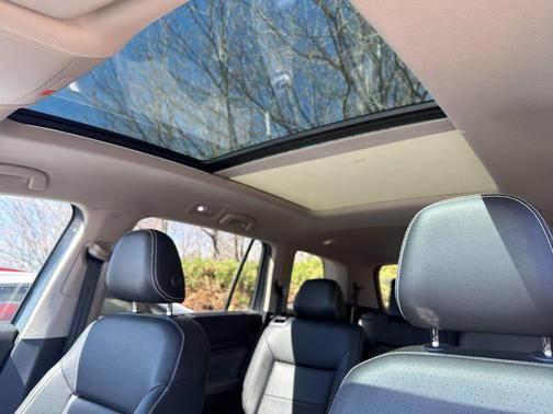 2023 Volkswagen Atlas 3.6L SEL