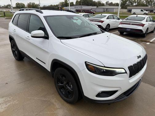 2021 Jeep Cherokee Altitude
