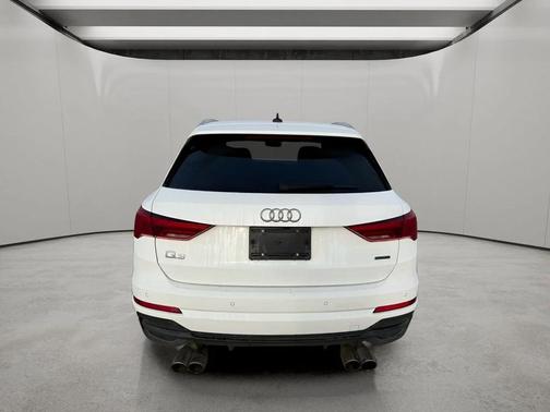 2023 Audi Q3 Premium 45 TFSI S line quattro Tiptronic