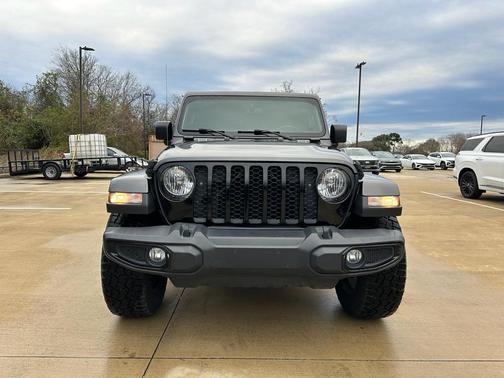 2021 Jeep Gladiator Willys 4x4