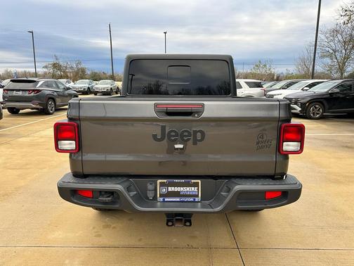 2021 Jeep Gladiator Willys 4x4