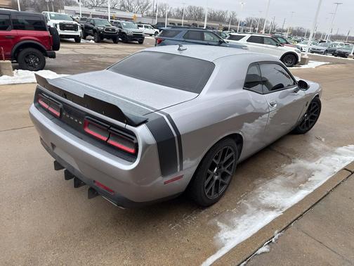 2016 Dodge Challenger R/T Scat Pack