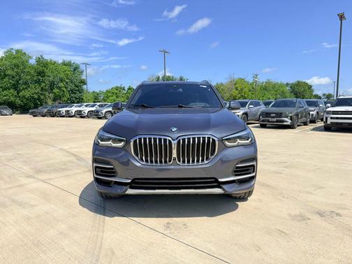 Arctic Grey Metallic 2022 BMW X5 xDrive40i