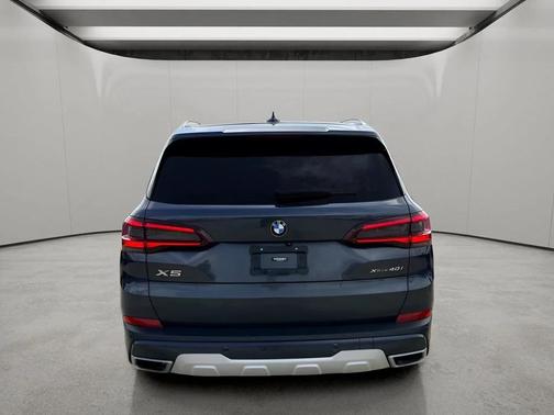 Arctic Grey Metallic 2022 BMW X5 xDrive40i