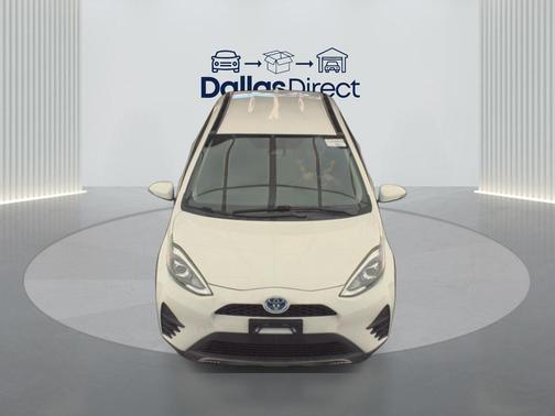 2018 Toyota Prius c Two