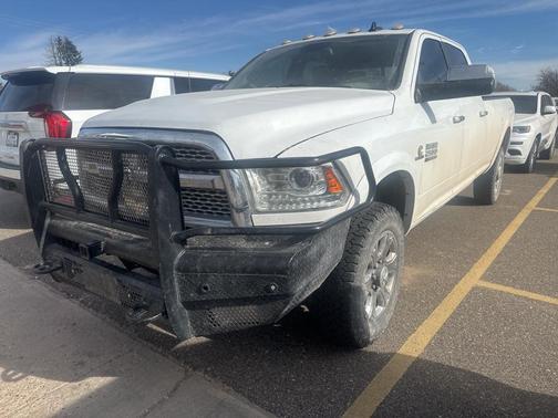 2018 RAM 2500 Laramie Crew Cab 4x4 8' Box