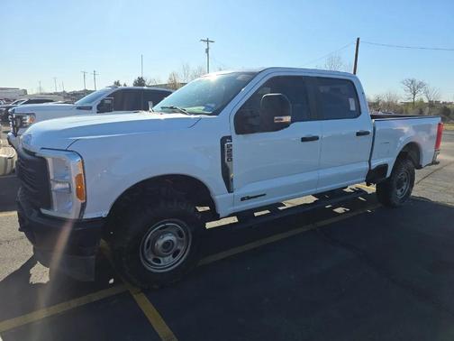 OXFORD WHITE 2023 Ford F-250 XL