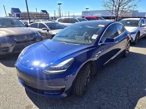 2019 Tesla Model 3 Mid Range