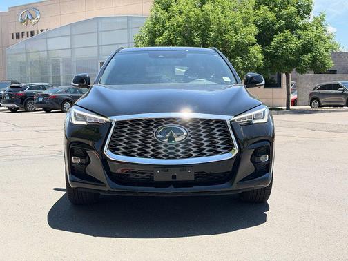 Black Obsidian 2024 INFINITI QX55 ESSENTIAL