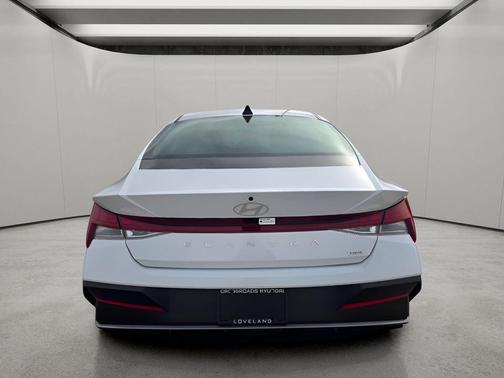 2025 Hyundai ELANTRA HEV Limited