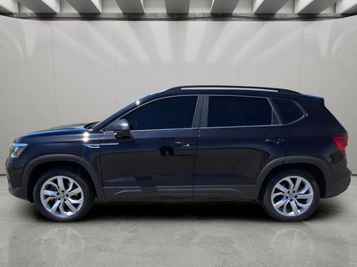 Deep Black Pearl 2023 Volkswagen Taos 1.5T S