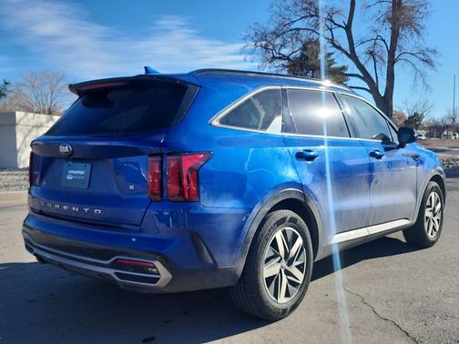 2021 Kia Sorento S