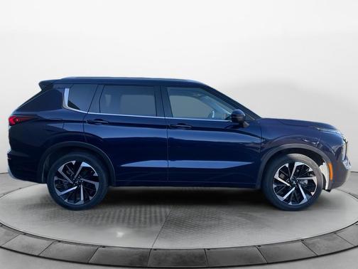 2022 Mitsubishi Outlander SEL 2.5 2WD