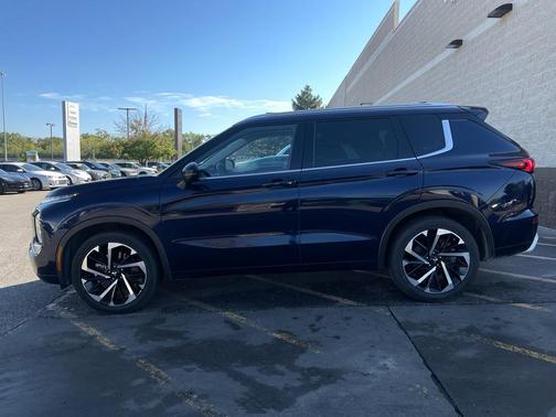 2022 Mitsubishi Outlander SEL 2.5 2WD