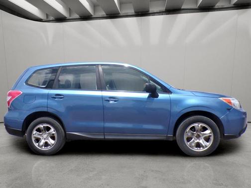 Quartz Blue Pearl 2016 Subaru Forester 2.5i