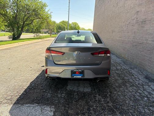 Machine Gray 2018 Hyundai SONATA Limited 2.0T
