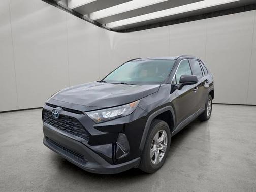 Midnight Black Metallic 2022 Toyota RAV4 Hybrid LE