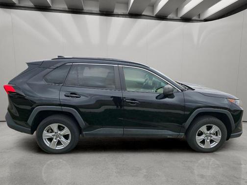 Midnight Black Metallic 2022 Toyota RAV4 Hybrid LE