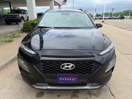Ultra Black Pearl 2019 Hyundai KONA SEL