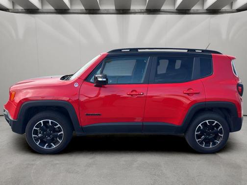 Colorado Red Clearcoat 2023 Jeep Renegade Trailhawk