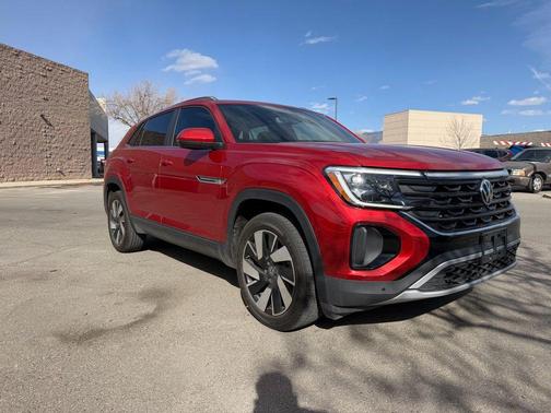 2025 Volkswagen Atlas Cross Sport 2.0T SE w/Technology