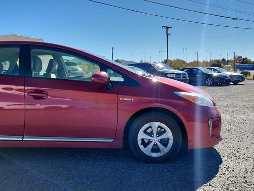 2013 Toyota Prius Three