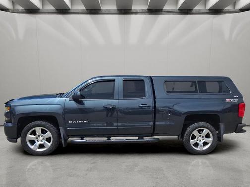 Graphite Metallic 2017 Chevrolet Silverado 1500 2LT