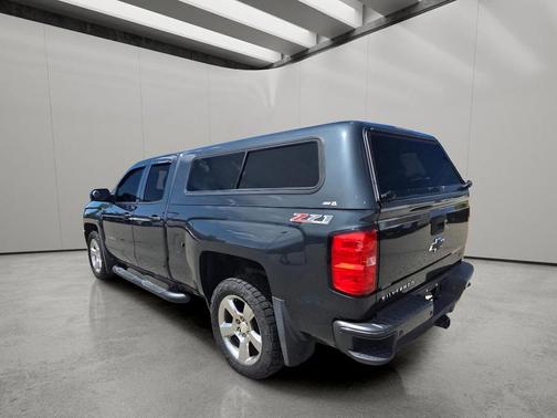 Graphite Metallic 2017 Chevrolet Silverado 1500 2LT