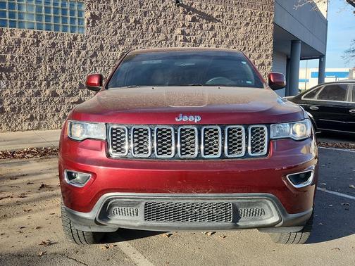 2019 Jeep Grand Cherokee Laredo