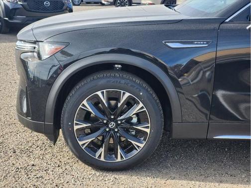 2025 Mazda CX-90 PHEV Premium Plus