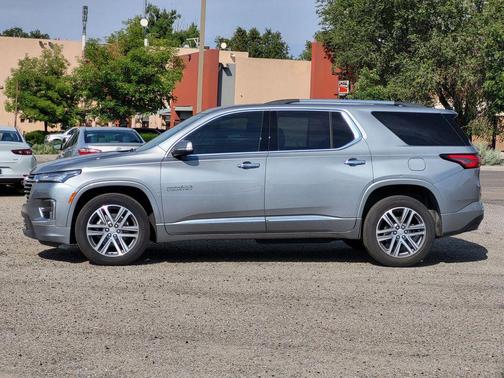 2023 Chevrolet Traverse High Country
